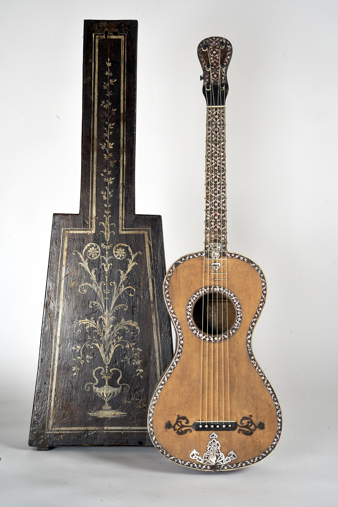 chitarra-e-custodia-giovanni-battista-fabricatore-napoli-1797